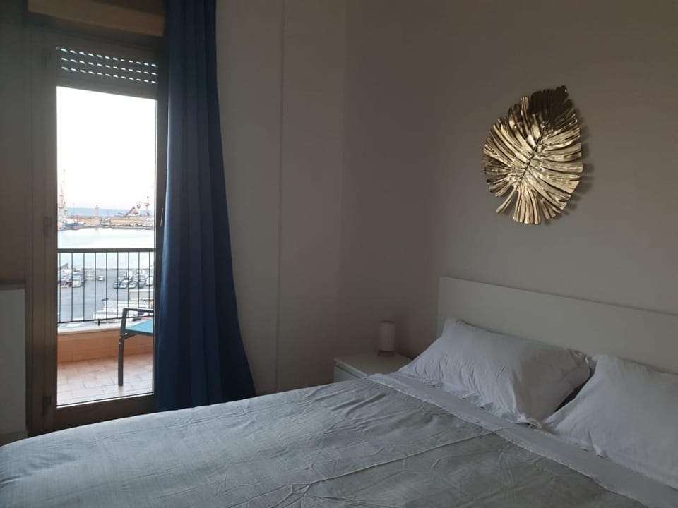 Port Side Elegance Palermo Bed and Breakfast in Palermo