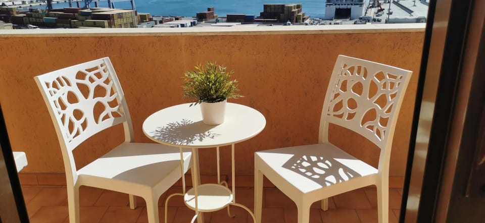 Port Side Elegance Palermo Bed and Breakfast in Palermo