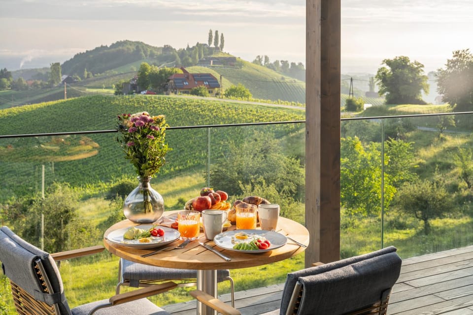 View (from property/room), Balcony/Terrace, Breakfast