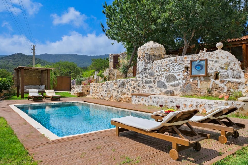 YUSUF PAŞA Villa in Muğla Province