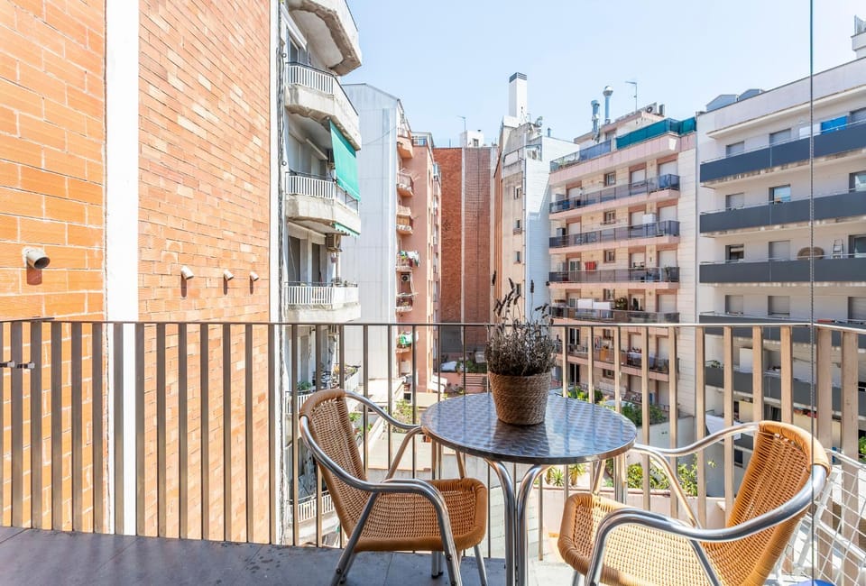 Patio, View (from property/room), Balcony/Terrace, City view
