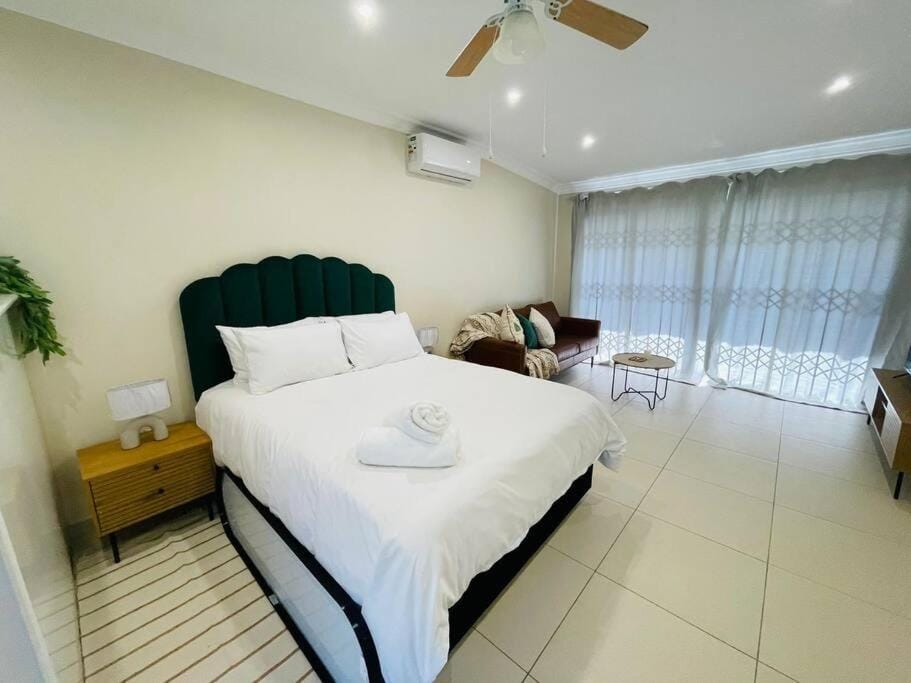 Modern Cozy Coastal Apartment Apartment in KwaZulu-Natal