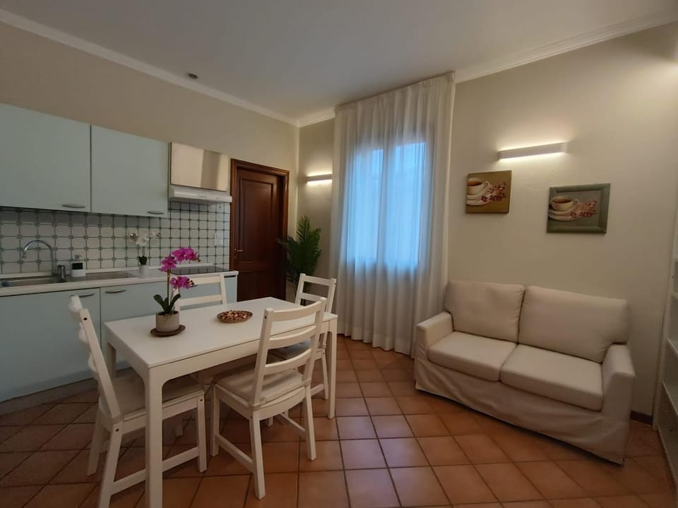 Int 11 - Appartamento Elisa by Residence San Luca Apartment in Bologna