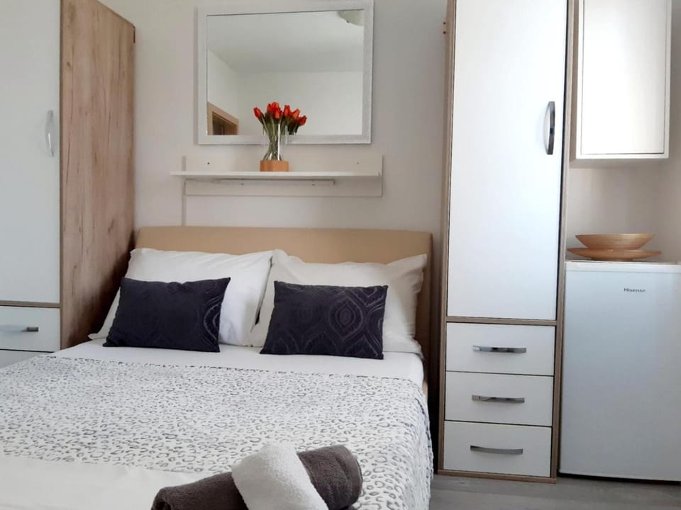 Guest House Sonja Bed and Breakfast in Krk