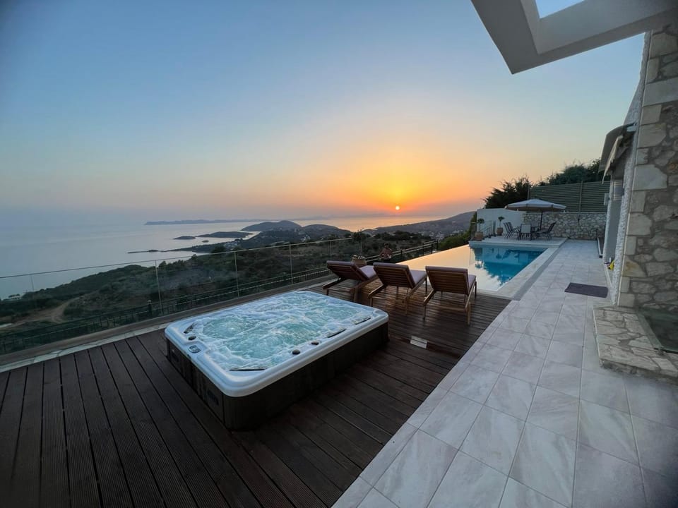 Patio, Hot Tub, View (from property/room), Balcony/Terrace, Pool view, Sea view, Sunrise