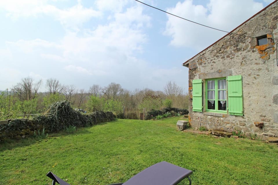 Familial 'le chiron' House in Nouvelle-Aquitaine