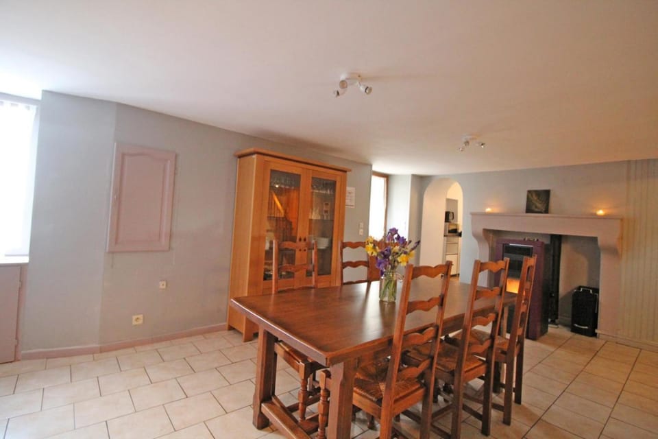 Familial 'le chiron' House in Nouvelle-Aquitaine