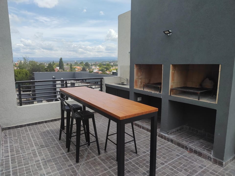 BBQ facilities, Balcony/Terrace