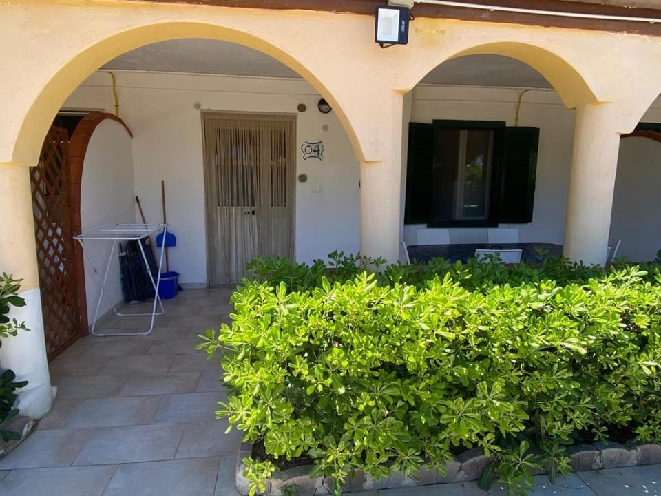 APPARTAMENTO AL MARE CON PISCINA House in Rodi Garganico