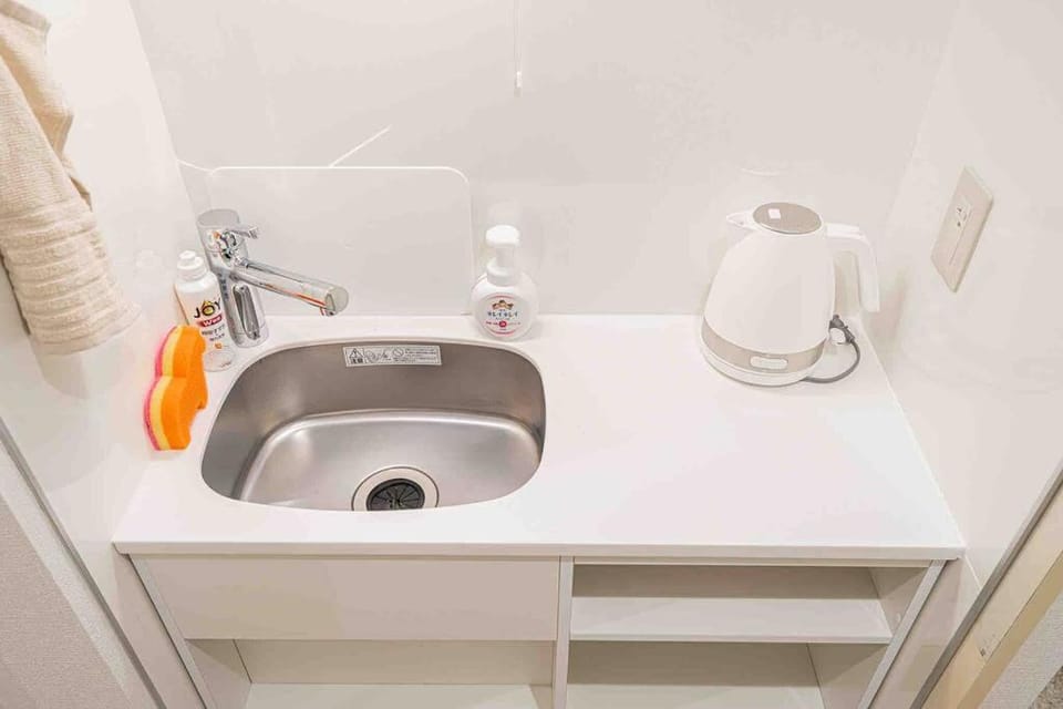 新宿中心歌舞伎町徒歩5分伊势丹や電気城無料Wi-Fi Apartment in Shinjuku