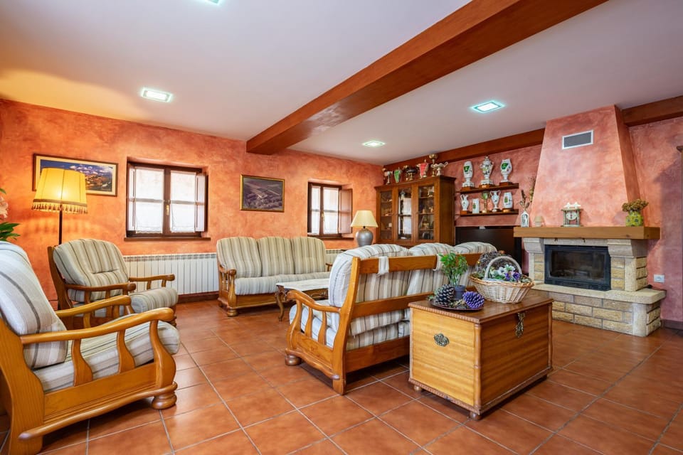 Property building, Living room