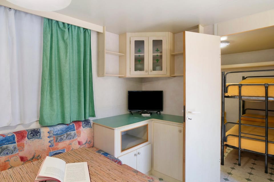 Property building, Living room, Bedroom