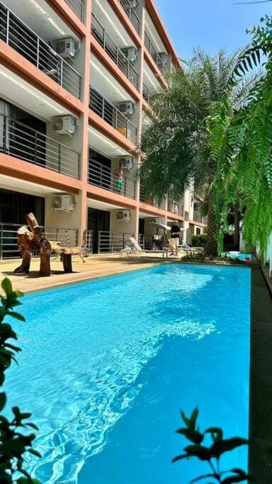 Семейная квартира 42 м2 рядом с пляжем Януи Apartment in Rawai
