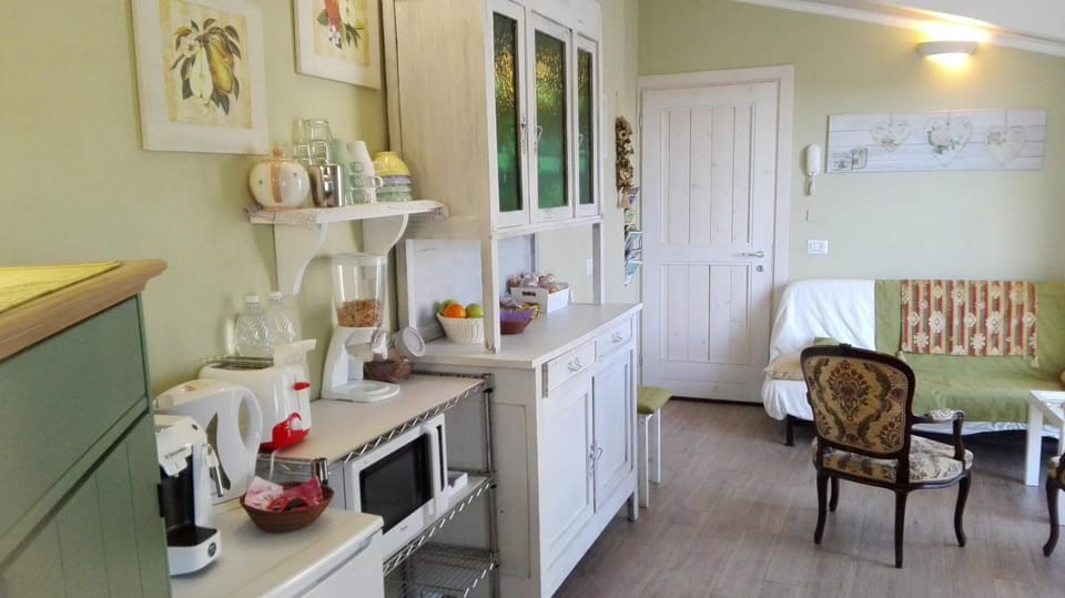 Coffee/tea facilities