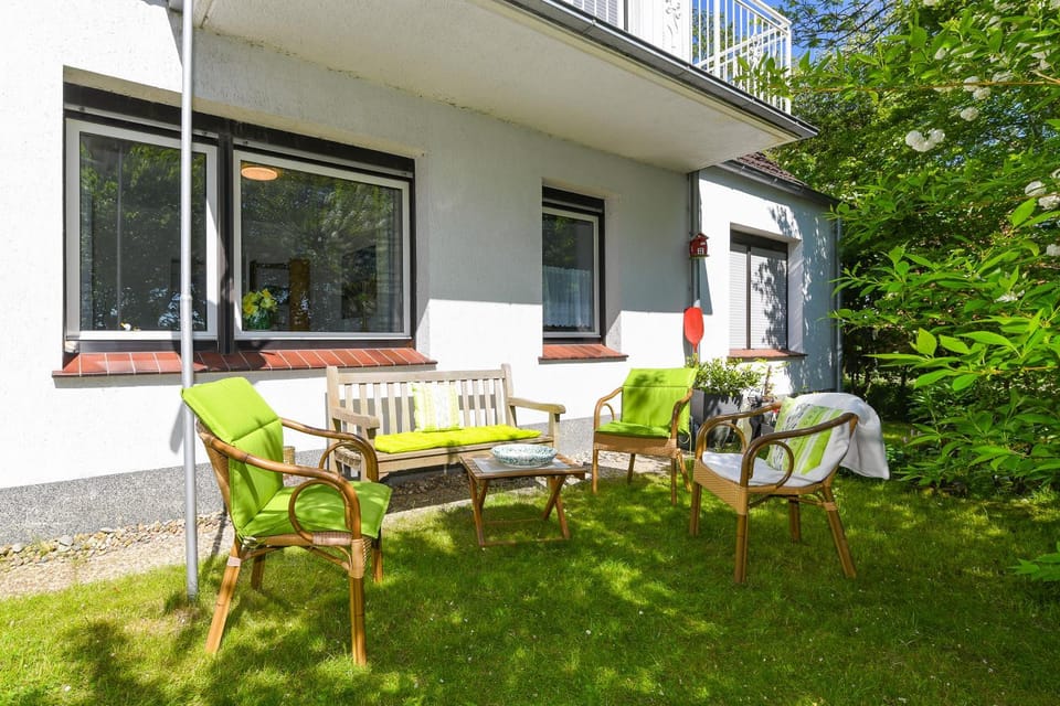 Property building, Garden