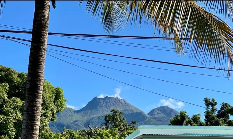 Au pied de la Soufrière Apartment in Leeward Islands