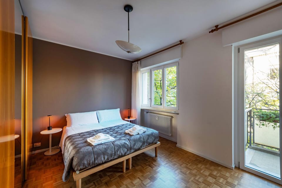Bedroom, heating, internet, wardrobe, air conditioner