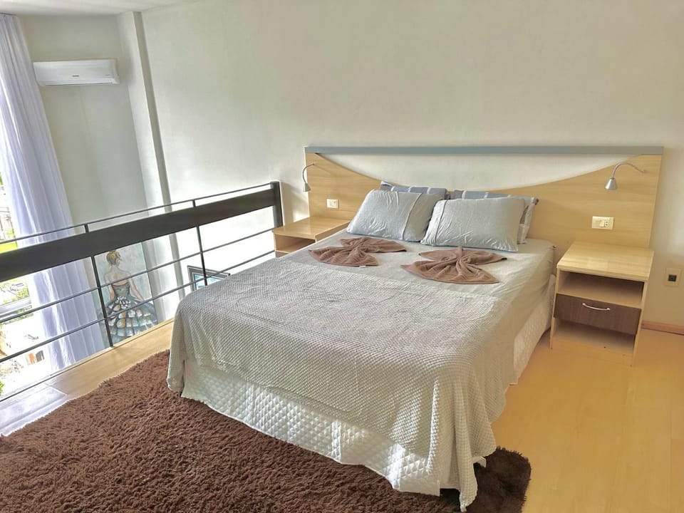 View (from property/room), Photo of the whole room, Bedroom