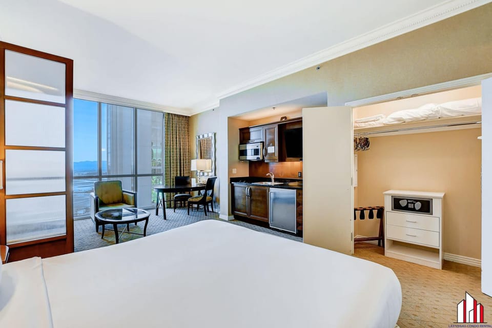 MGM Signature-29-804 Penthouse Jacuzzi Studio House in Las Vegas Strip