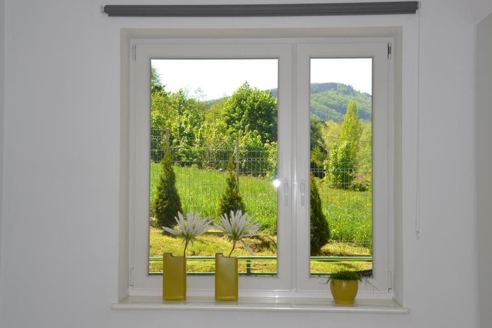 Garden view, Mountain view