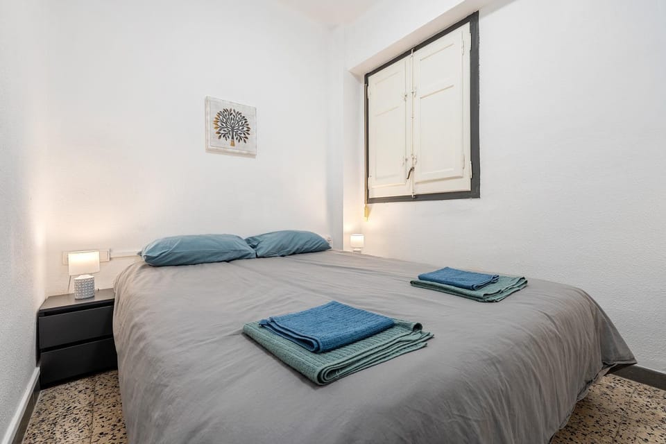 Living room, Bedroom