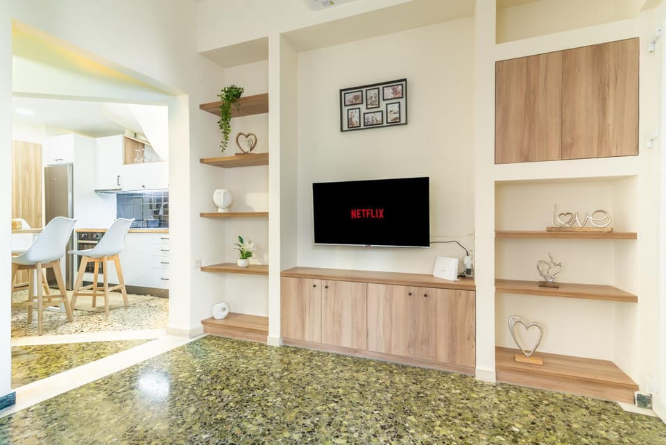 New & Modern Apartment in City Center Apartment in Heraklion