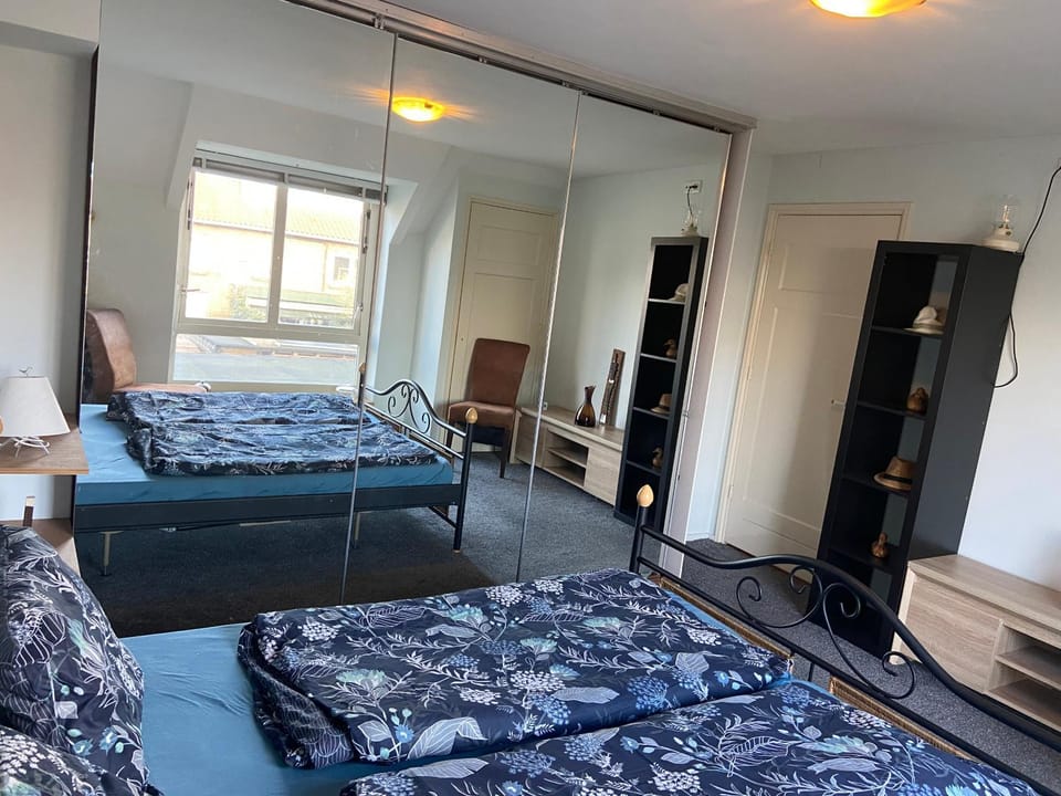 Bed, Bedroom, wardrobe