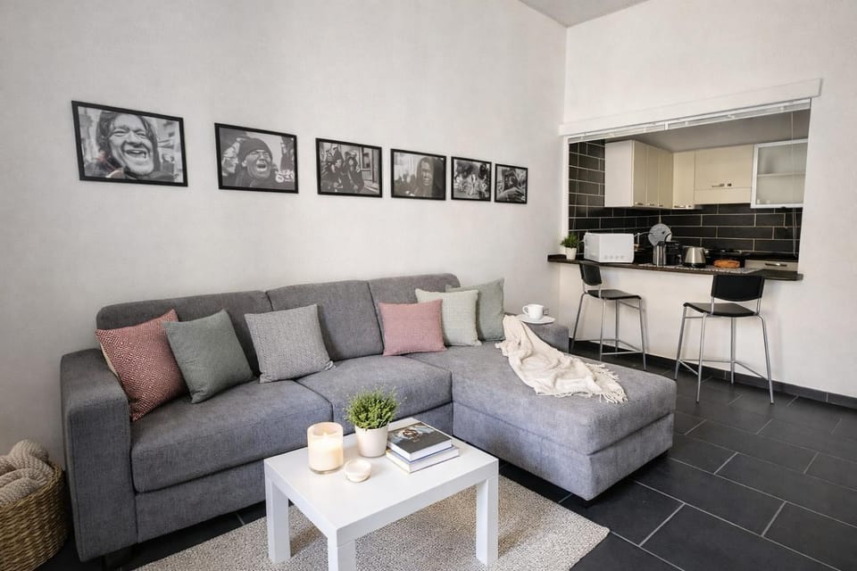 Historic Center Gem Free Parking 10m House in Bosa