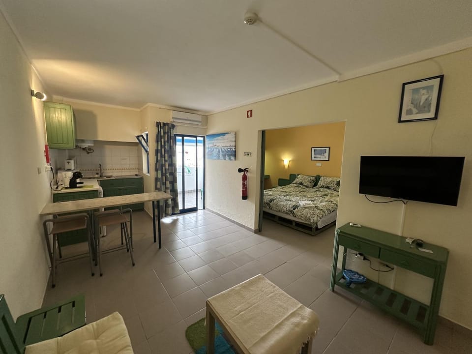 Cozy apartment in Praia da Rocha Apartment in Portimao