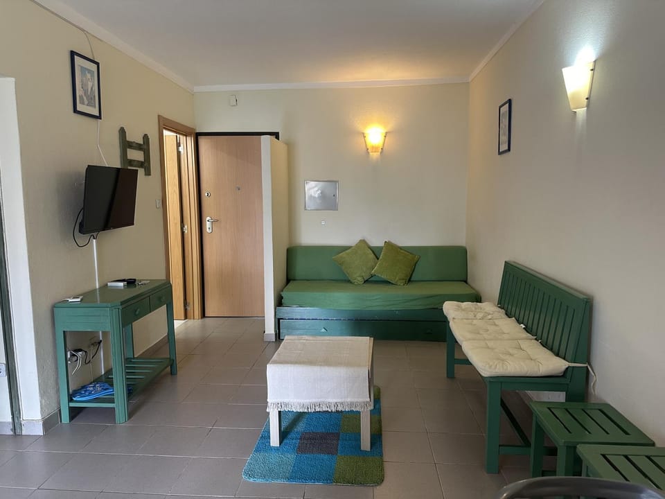 Cozy apartment in Praia da Rocha Apartment in Portimao