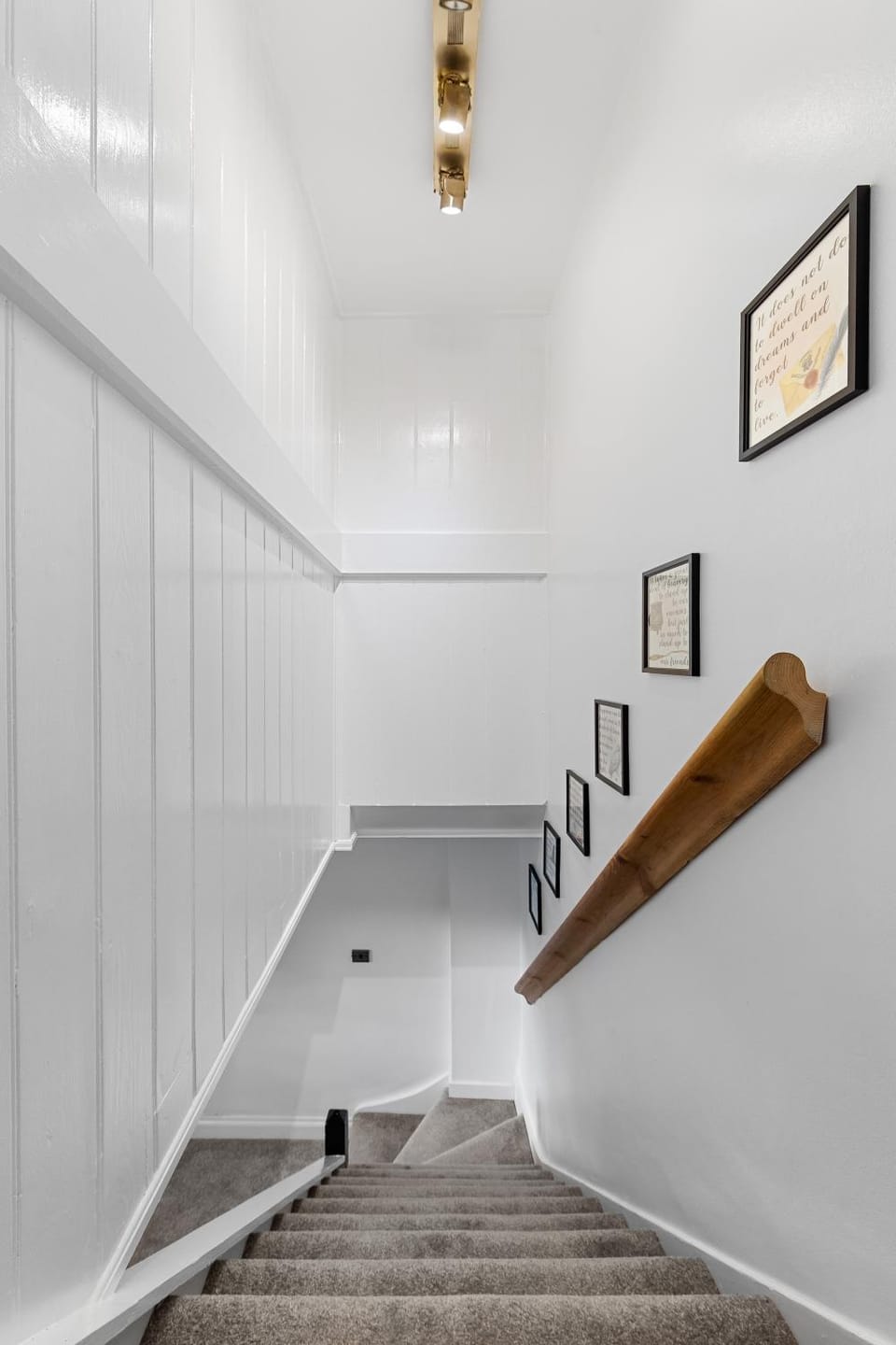 The Hogwarts Retreat - Cinema Room - Parking Apartment in Watford