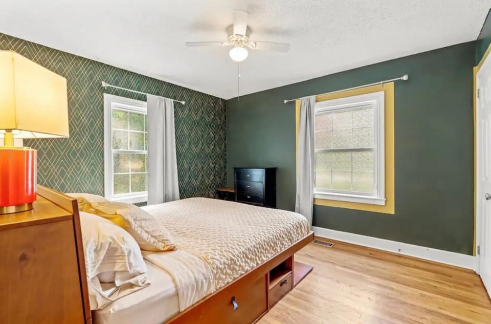 Bed, Bedroom