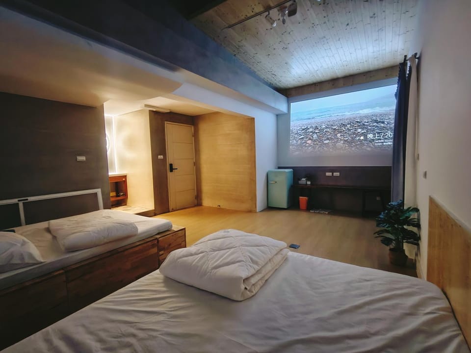 TV and multimedia, Bedroom