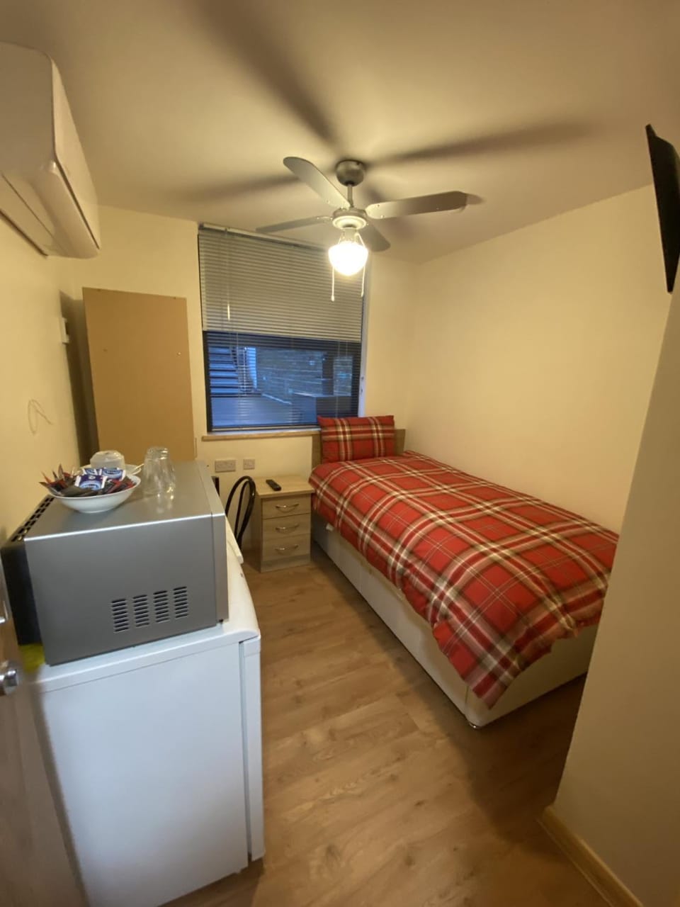 Camden Town Studios Apartment in London Borough of Camden