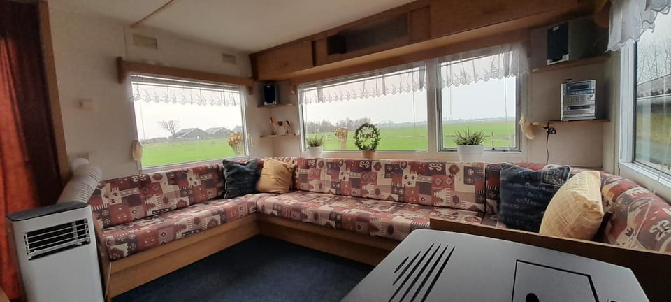 View (from property/room), Living room, air conditioner