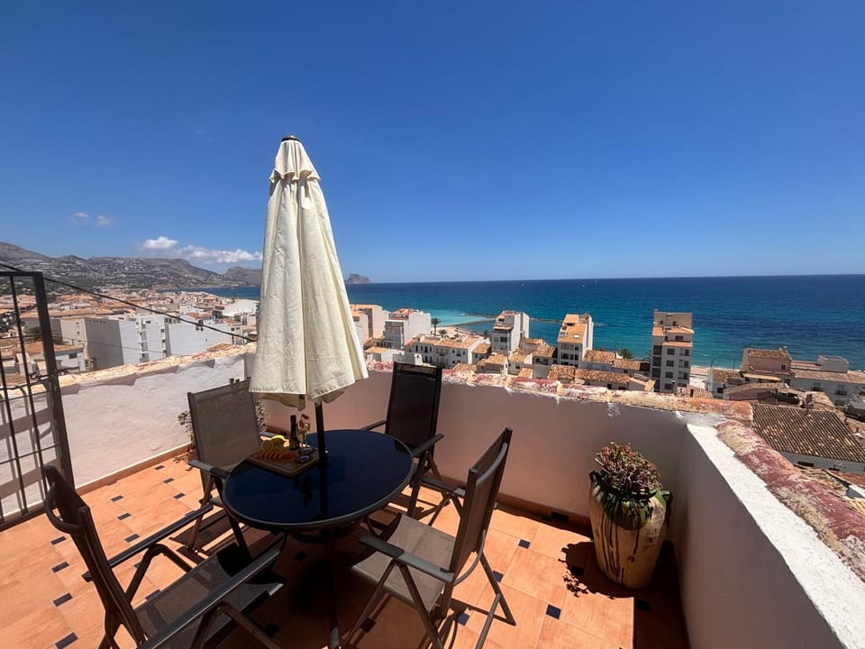 Casa Asplund, casco antiguo con vistas al mar House in Marina Baixa