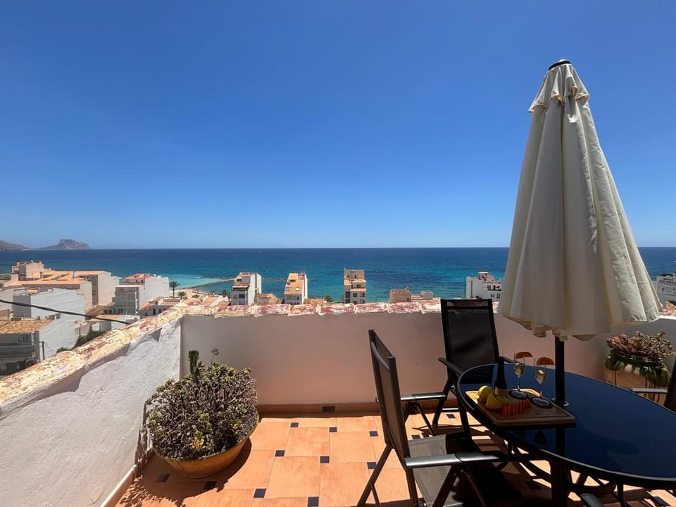 Casa Asplund, casco antiguo con vistas al mar House in Marina Baixa