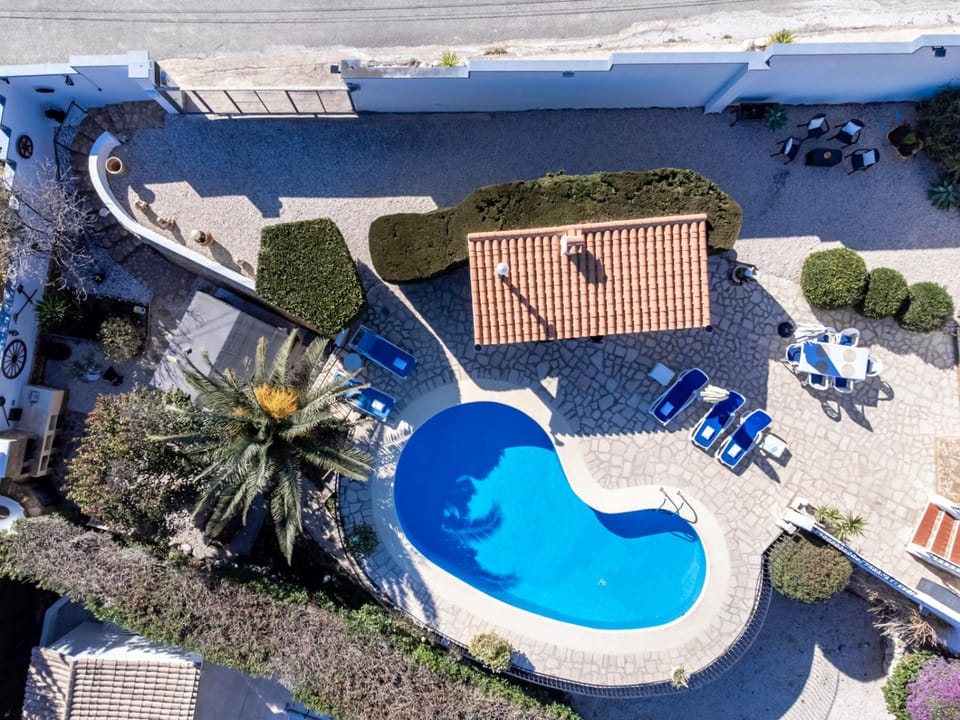 Bird's eye view, Swimming pool