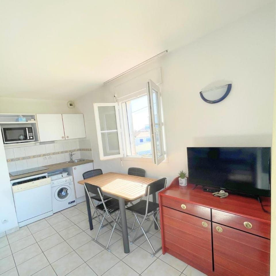 Résidence avec piscine - Vue mer Apartment in Les Sables-d'Olonne