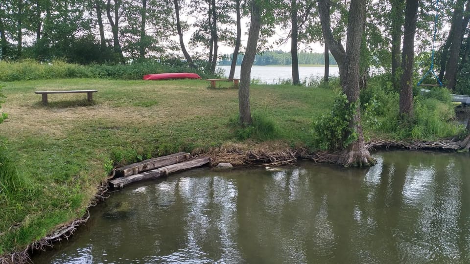 Day, Lake view