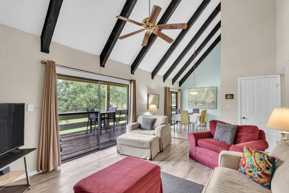 Golf Course 31C House in Miramar Beach