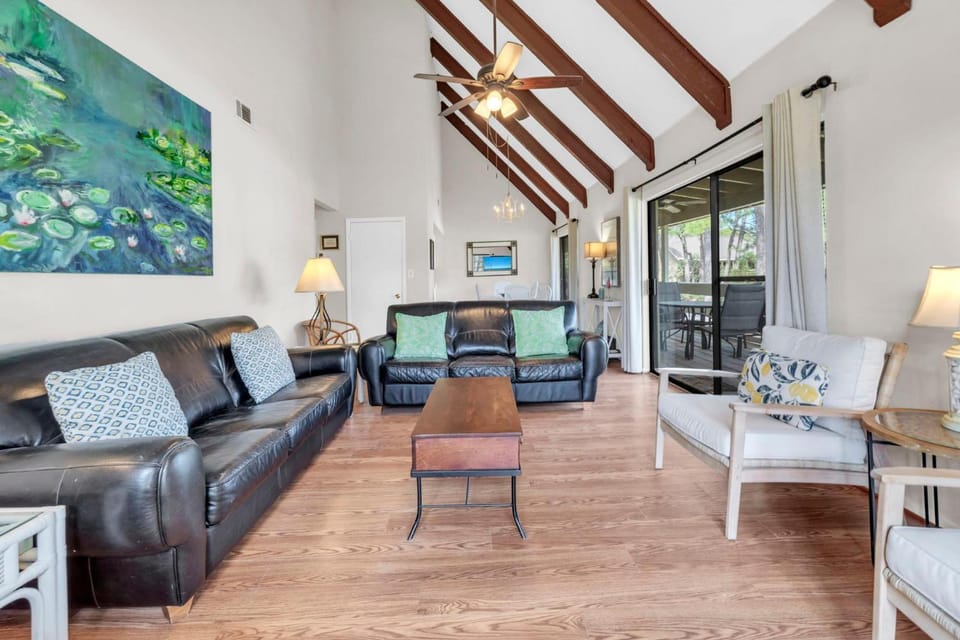 Golf Course 93D House in Miramar Beach