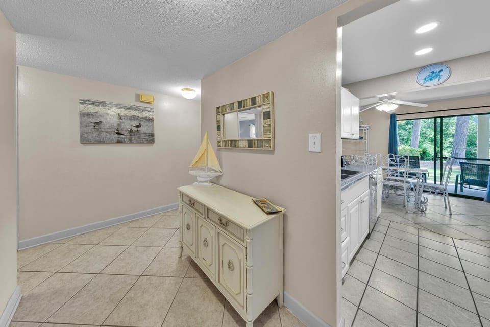 Golf Course 95B House in Miramar Beach