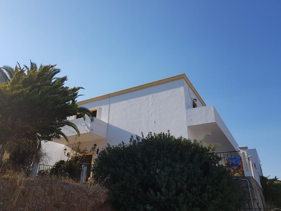 Balcony/Terrace, Garden view, Mountain view, Pool view, Sea view, Street view