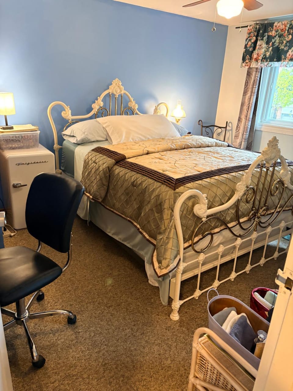 Comfortable Stay In Beautiful Home Vacation rental in Halton Hills