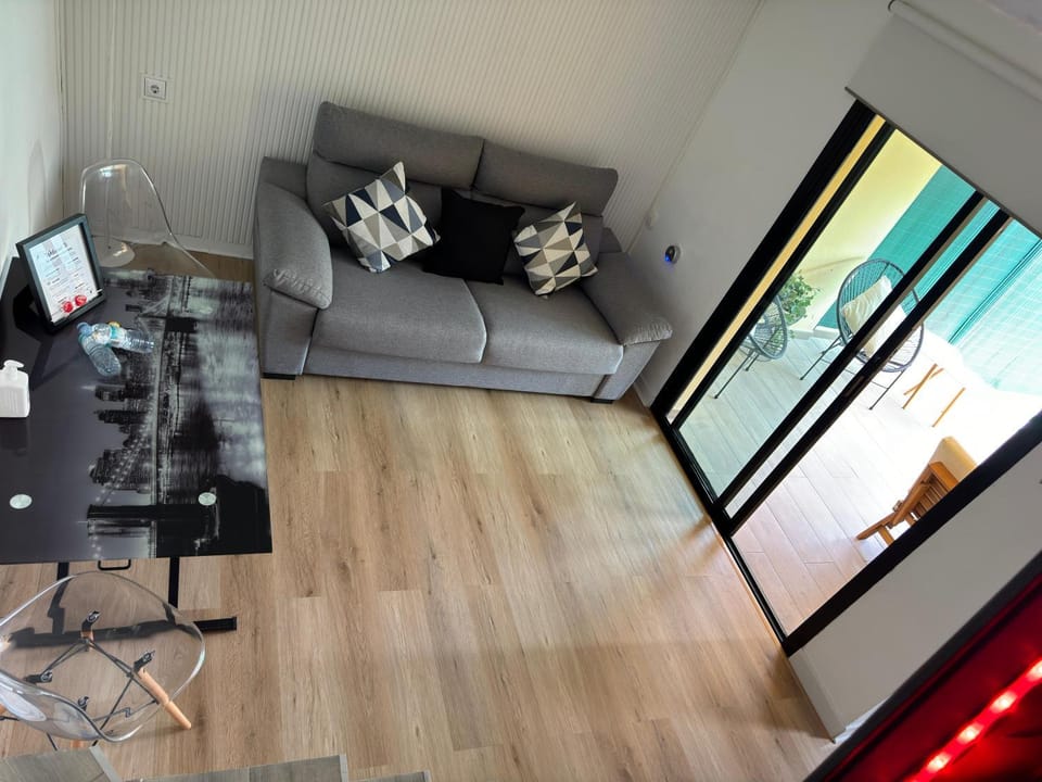 Communal lounge/ TV room, Living room, Lounge or bar