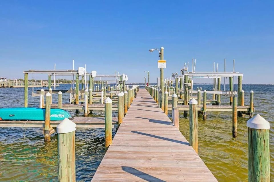 Emerald Coast Island Vibes! House in Okaloosa Island