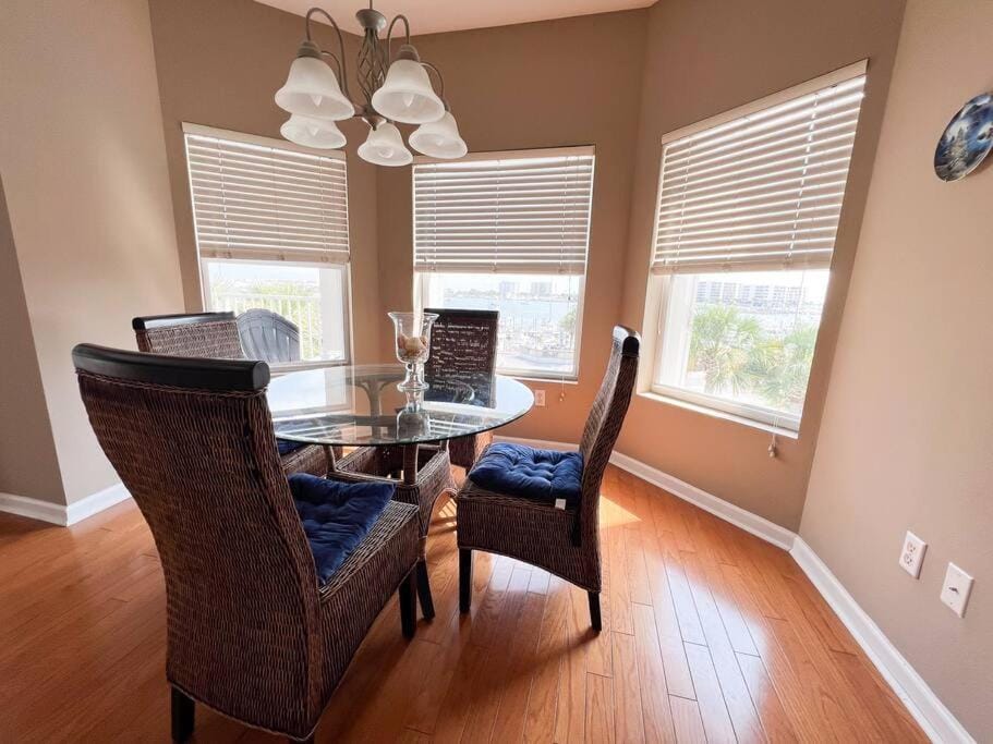 Destin Harbor Getaway House in Destin