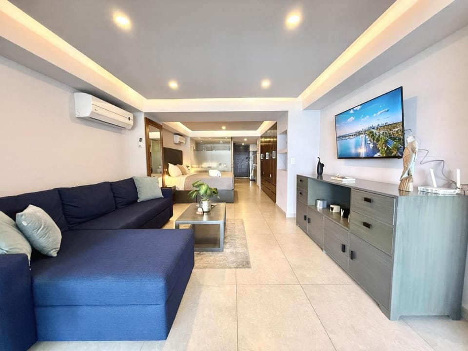 Wake Up to Ocean Views and Complimentary Breakfast Apartment in Puerto Vallarta