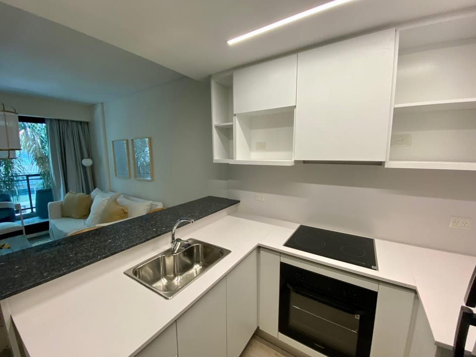 Kitchen or kitchenette, pet friendly